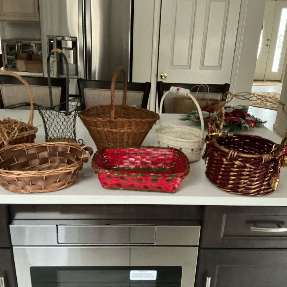 Rustic Woven Basket Collection - Brown, Red, White - Picture 2 of 2